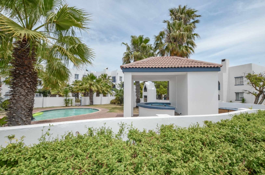 To Let 2 Bedroom Property for Rent in West Beach Western Cape